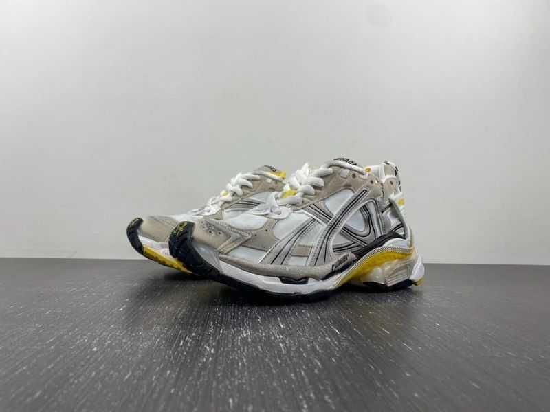 Balenciaga Track 7 - Black/Mustard