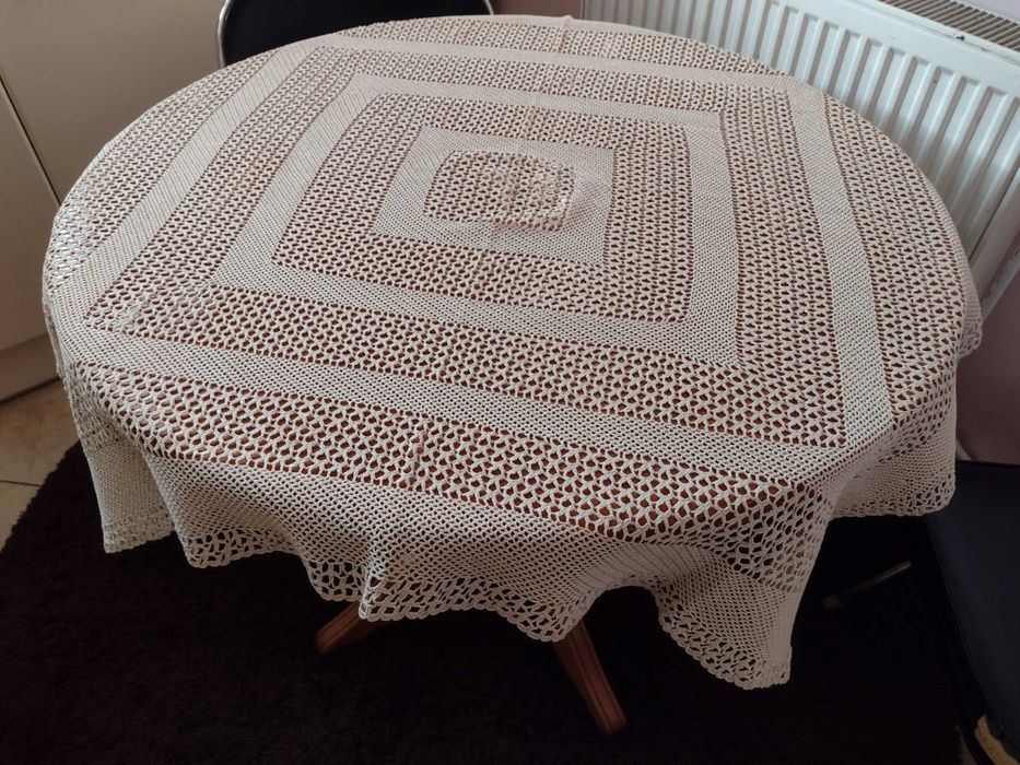 Нови дантелени и памучни покривки