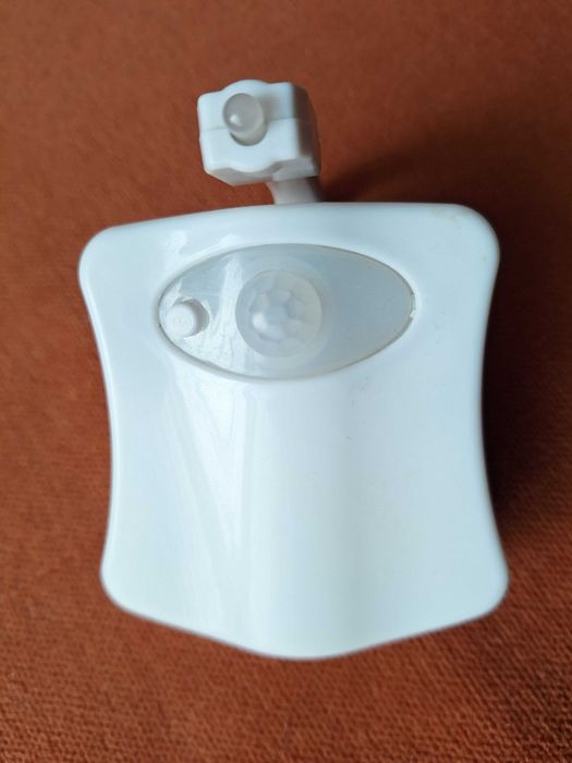 Lumina de noapte pentru toaleta cu senzor de miscare, LED, 8 culori
