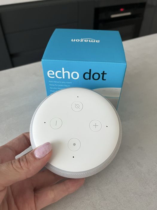 Нова Смарт тонколона Amazon Alexa