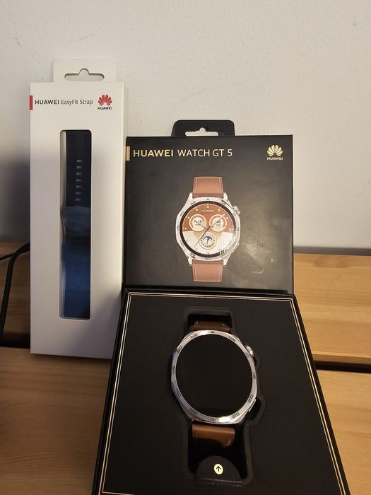 Huawei watch GT5 46MM + cadou curea nouă