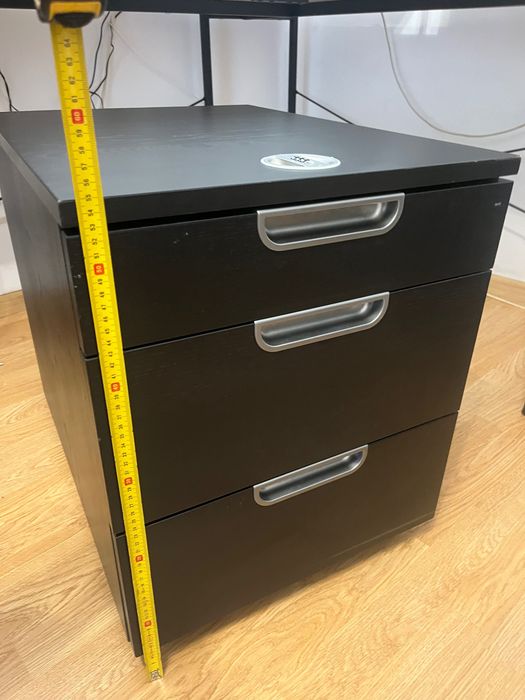 Casetiera/ rollbox/ comoda cu cifru si roti