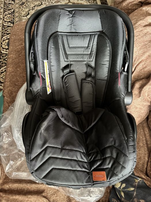 Продам коляску 3в1