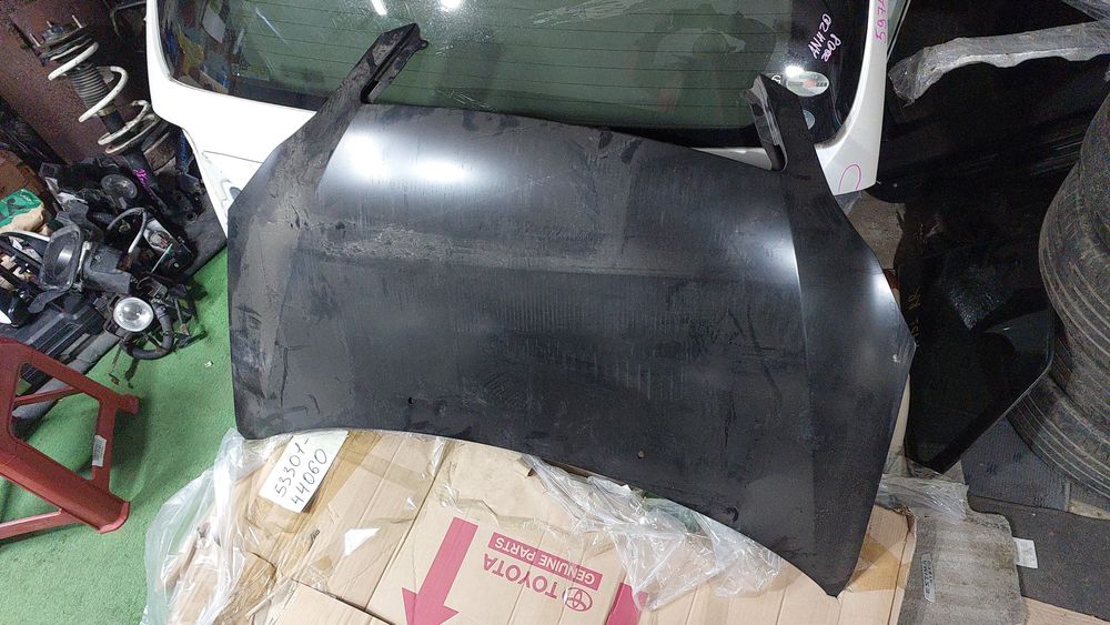 Капот тойота ипсум новый
