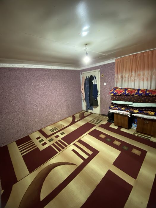 Qorg’on mahala 6 sotix 5xonali uy sotiladi gaz svet suv hammasi bor