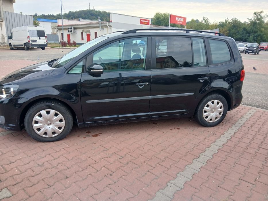 Volkswagen Touran 1.6 105 cai Cayc 6 viteze Facelift Propietar