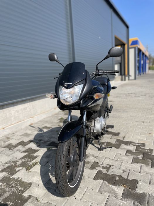 Motocicleta Honda CBF125M A1