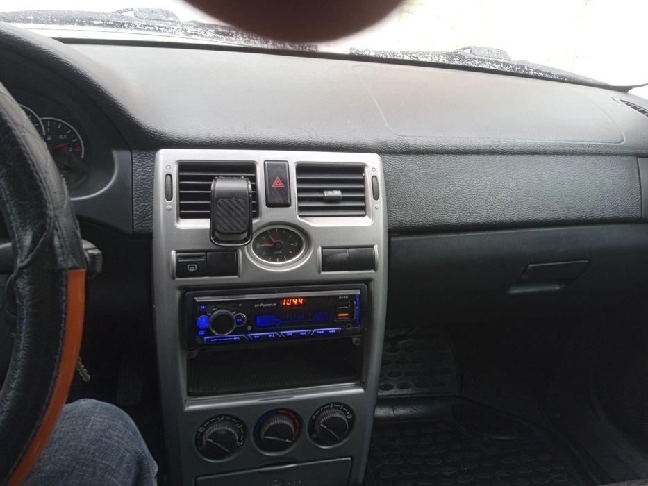 Продам приору 2013 года