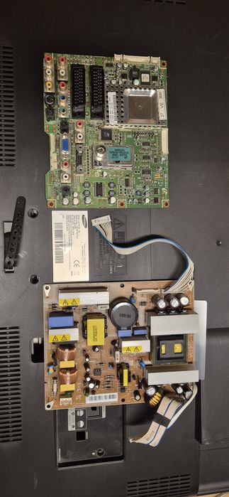 Placi electronice si difuzoare TV