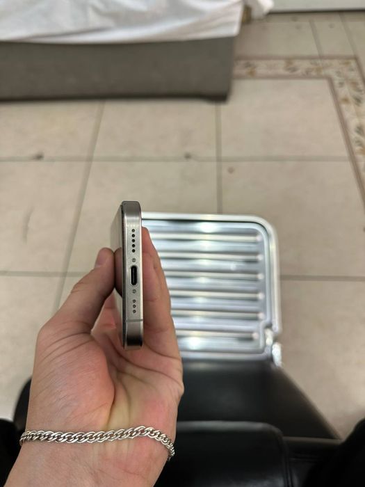 Iphone 15 pro srochna
