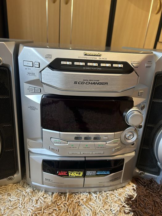 Sistem audio combina Panasonic