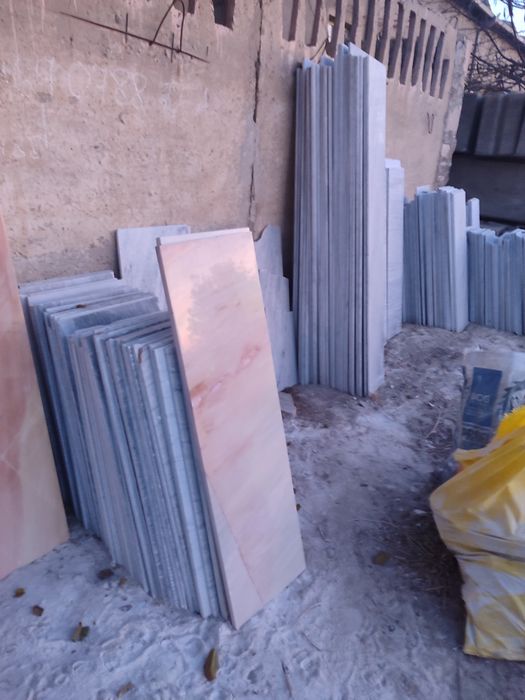 Продается мраморные плиты, мраморные подоконникы, мраморные лестница..