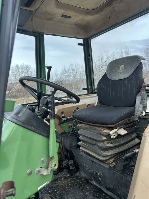 Fendt 305LS cu incarcator