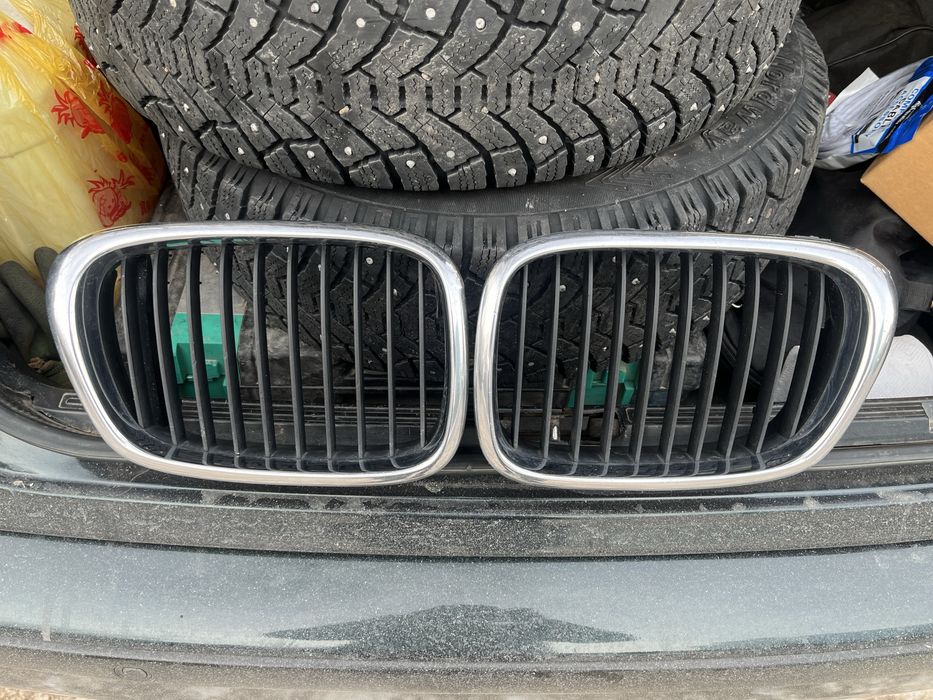 Решетки радиатора BMW e39 хром