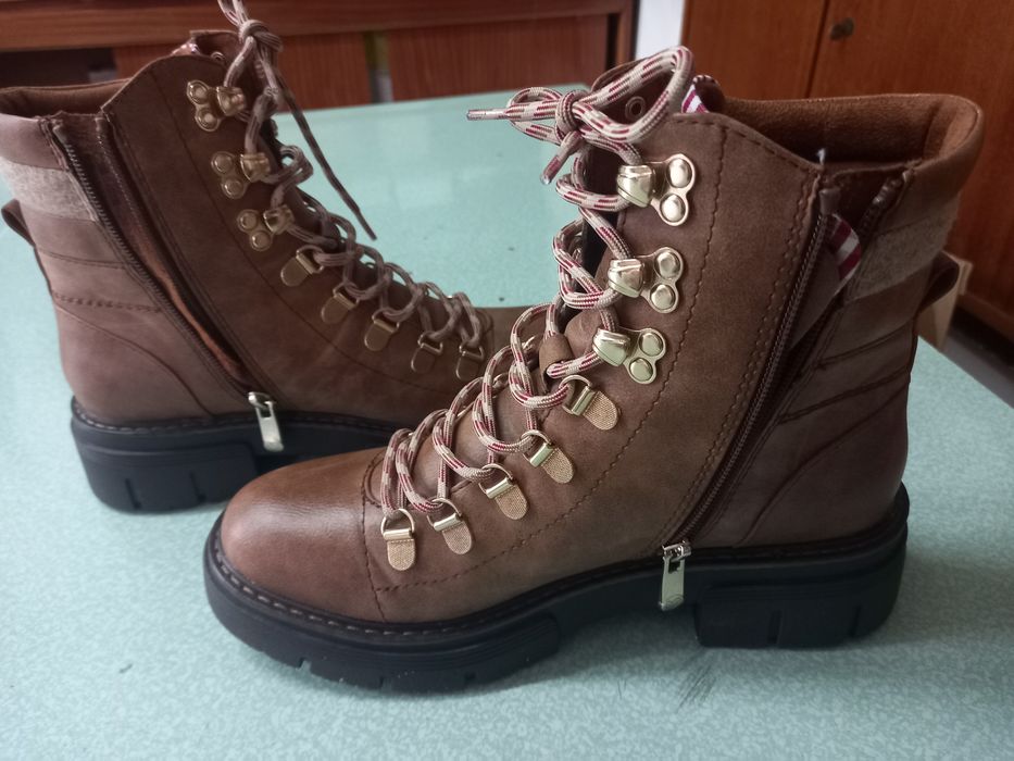 Зимни боти Marco Tozzi