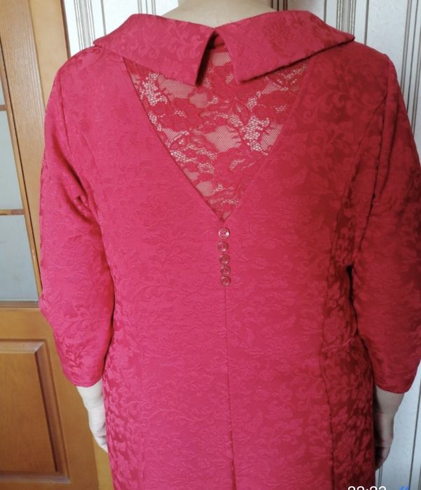 Платья женские 52-54 размер