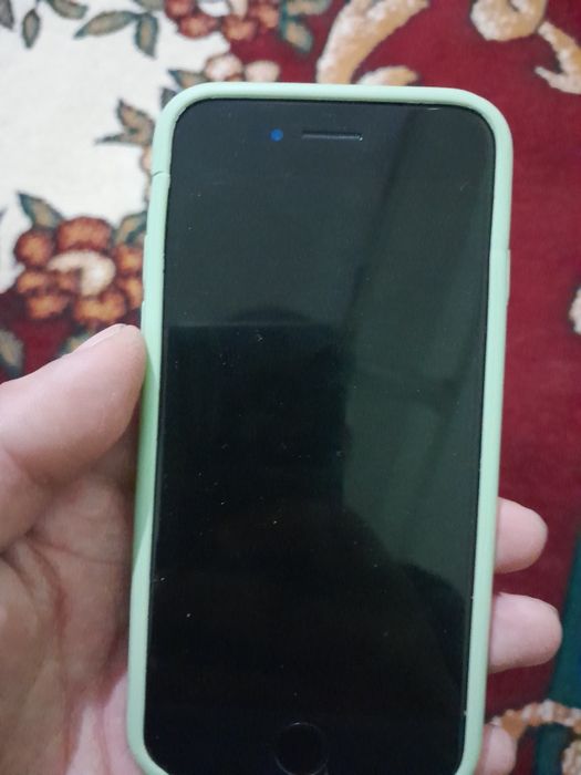 Iphon 7 sotiladi 850 ming