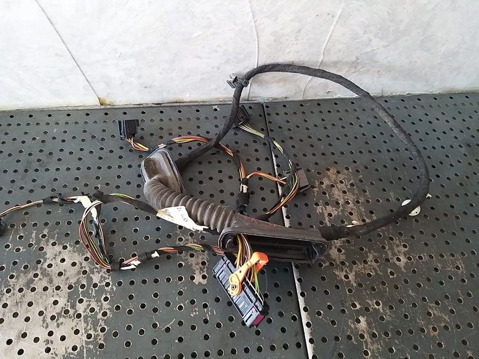 Cablaj instalatie electrica usa dreapta spate vw polo 6r