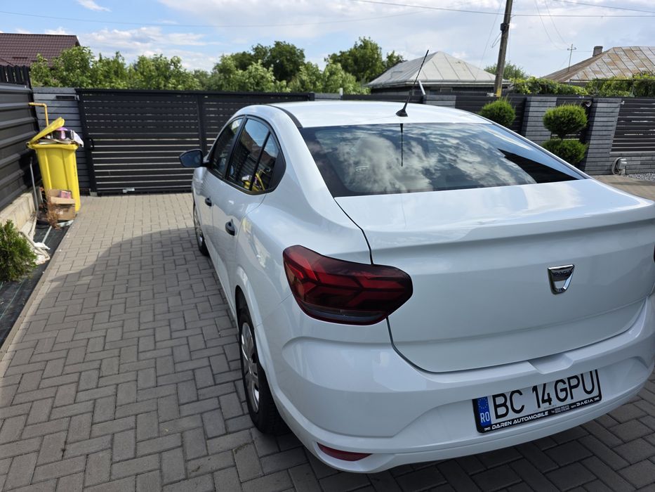Vând Dacia logan 2022