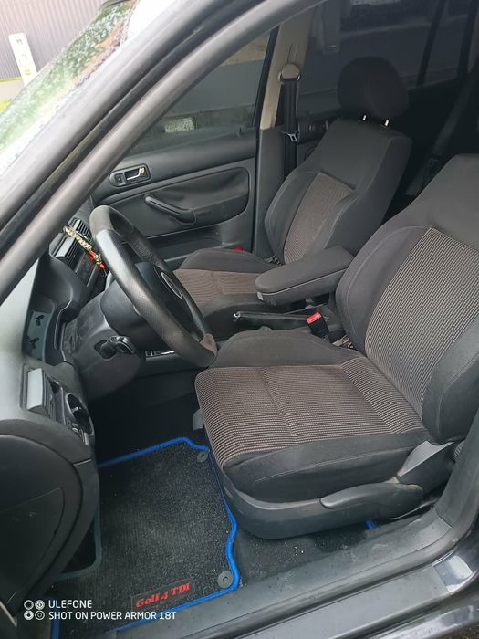 VOLKSWAGEN Golf 2003 — imagine 4