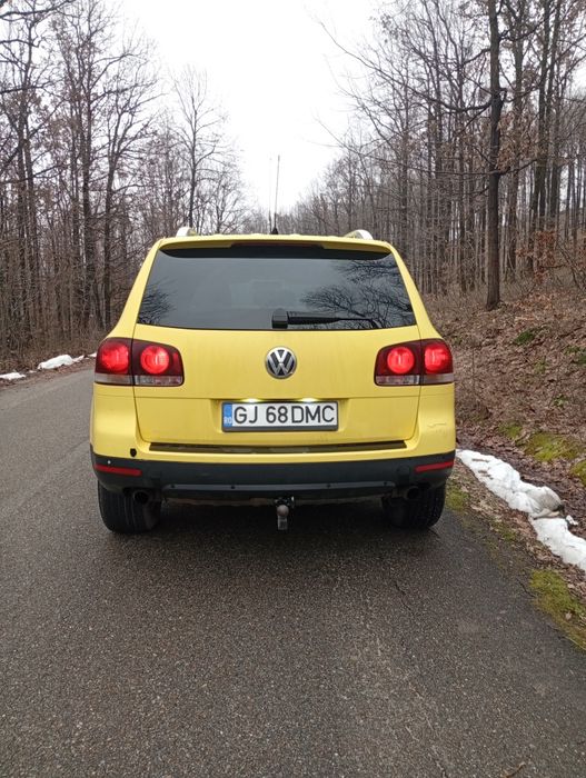 Vând Schimb vw Touareg