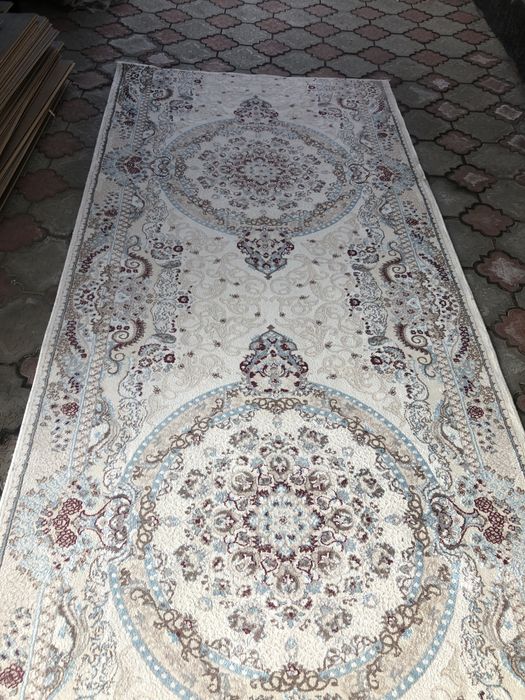 Ковры дорожки есть современые и советские б/у