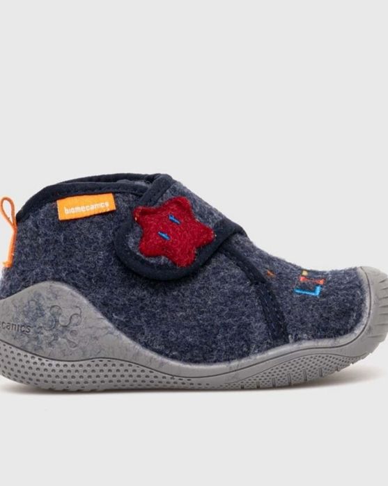 Бебешки обувки чисто нови