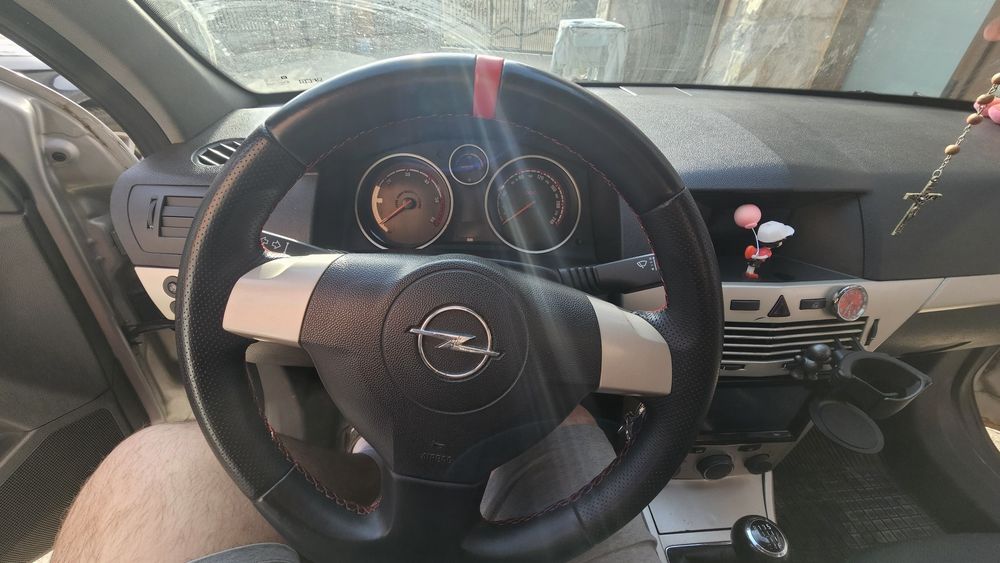 Vând Opel Astra H 1.3cdti