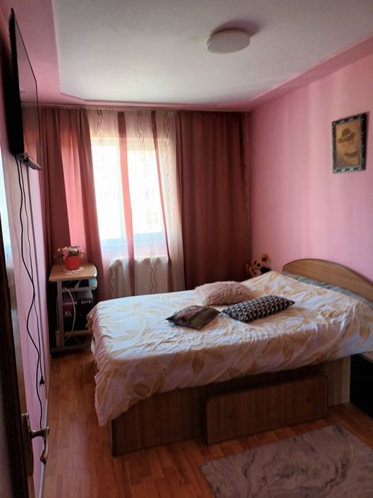 Inchiriez apartament 2 camere