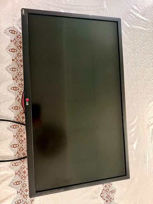 Срочна продаю телевизор Lg