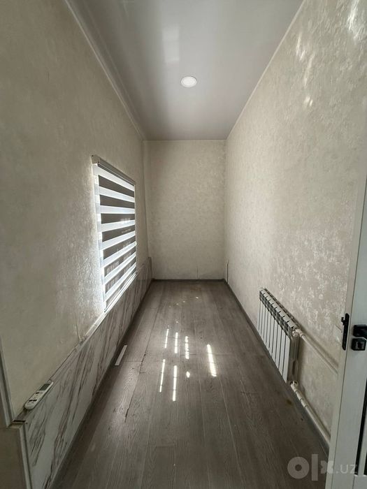Чиланзар -6 Орентир: Катартал 200 м²  вдоль дороги под офис, клиника