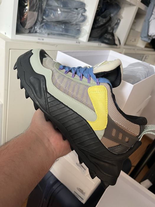 Off white odsy (marimi 40;41)