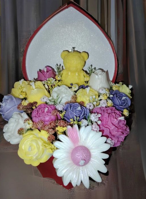 Букети от соев восък