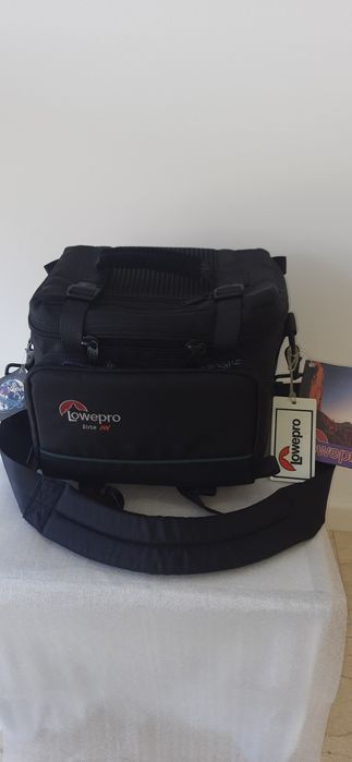 Geantă foto LOWE PRO