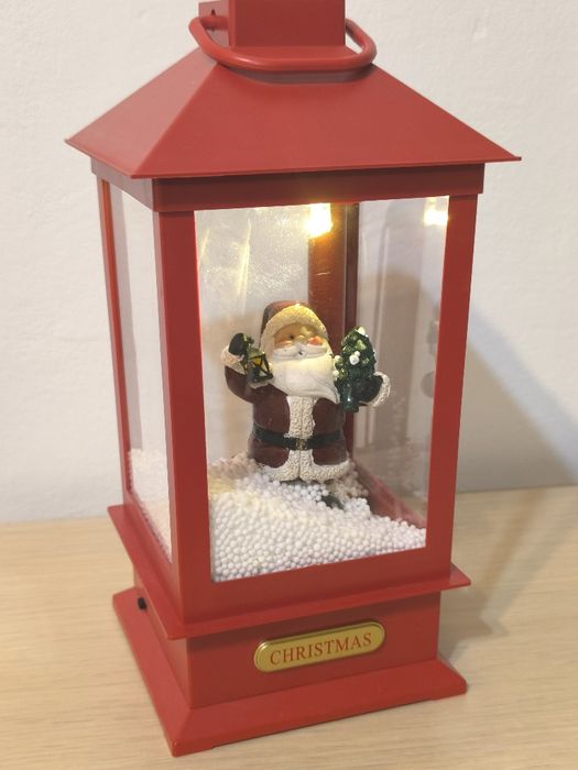 Decorațiune pentru Crăciun "Felinar cu efect de viscol"