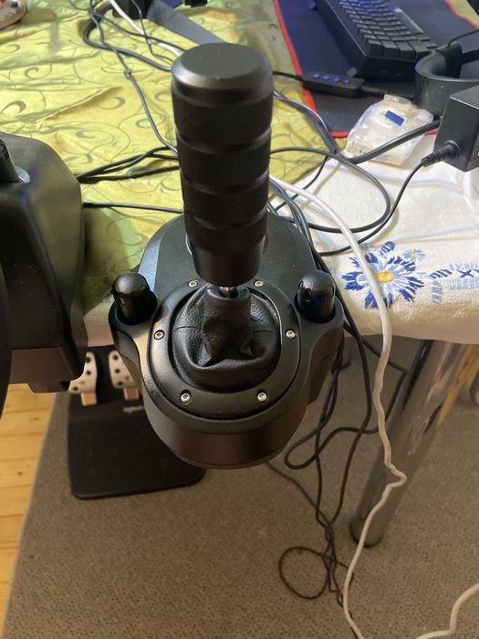 Volan logitech g29 + schimbator