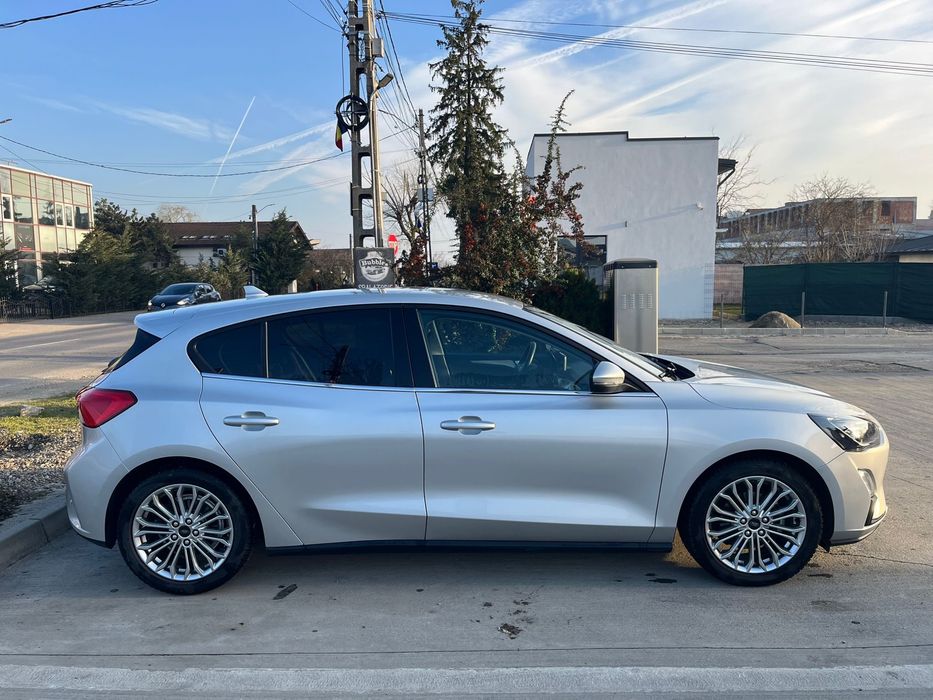 FORD Focus 2019 — imagine 4
