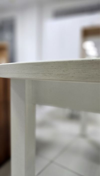 Продам стол кухонный