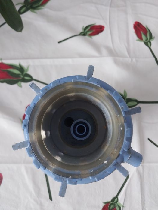 Помпа для воды.         .