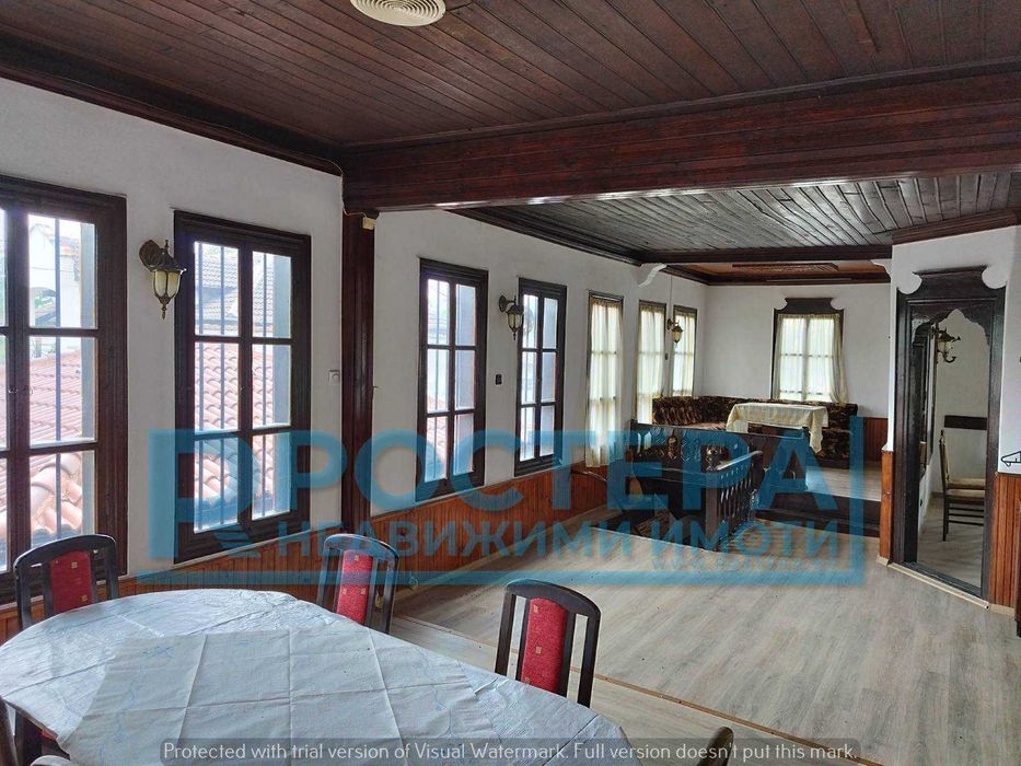 Продава се Къща в Търговище, Център - 276 кв.м за 833 €/кв.м - Снимка #12