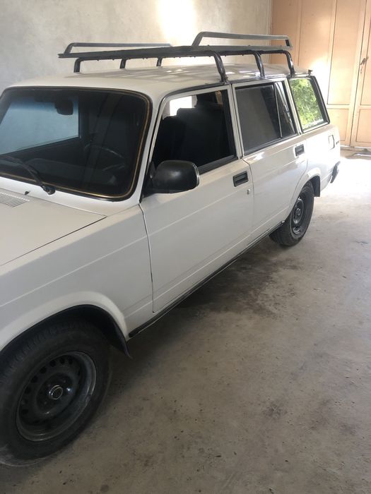 Мошина сотилади ваз 2104