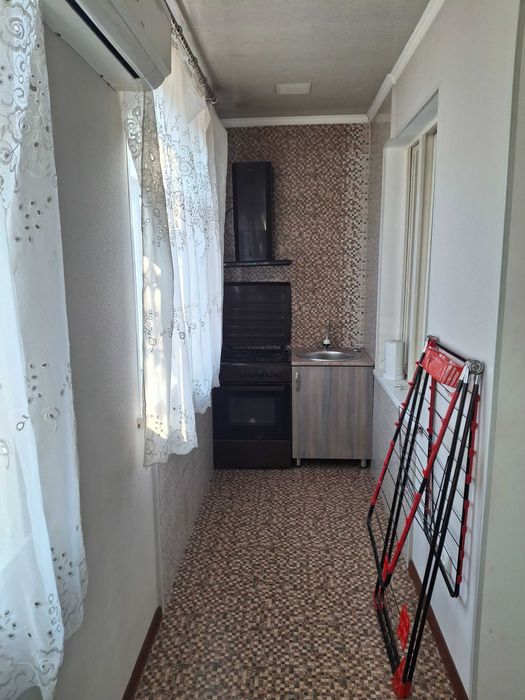 Продаётся 2комнатная квартира Кадышева.