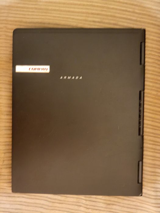 Лаптоп HP Compaq