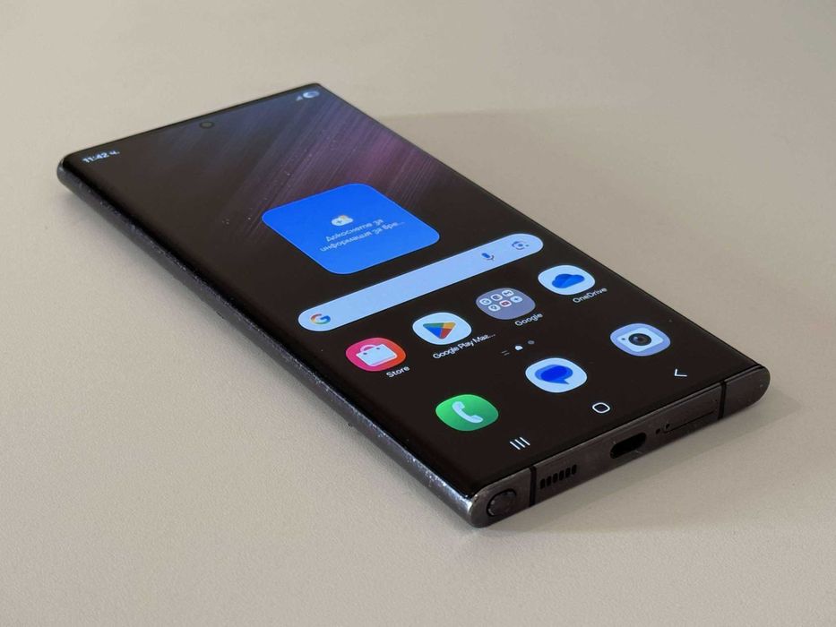 Бартер! Samsung Galaxy S22 Ultra Phantom Black (Черен)