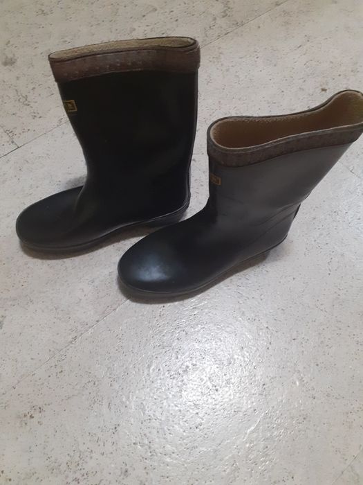 Резиновые сапоги  для девочки