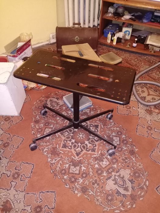 Металлическая подставка под телевизор СССР