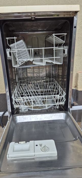 Миялния ZANUSSI свободно стояща