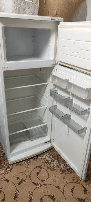 Продается холодильник