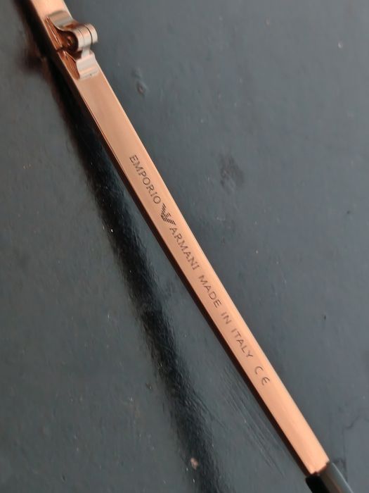 Orginal Emporio Armani quyosh ko'zoynagi