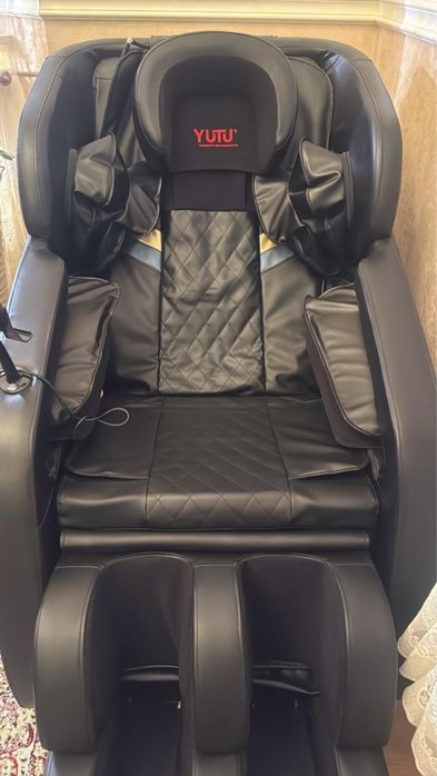 Массажное кресло